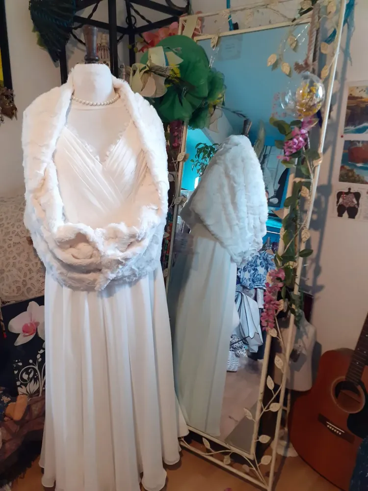 retouche robe de mariée à Saint-Pol-de-Léon