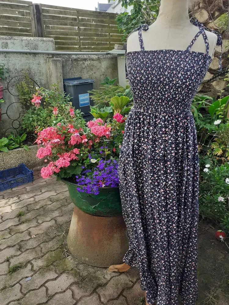 retouche robe à Saint-Pol-de-Léon